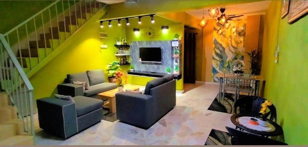 Homestay Rezeki Batu Gajah Exterior foto